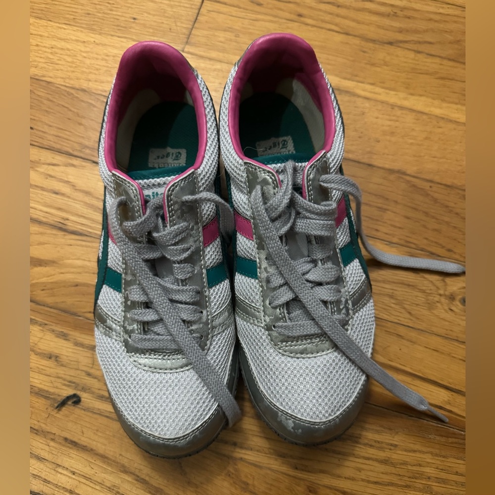 Onitsuka HN567